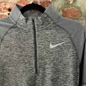 Nike Men's Gray Dri-Fit Quarter Zip LS Shirt S 19x27
